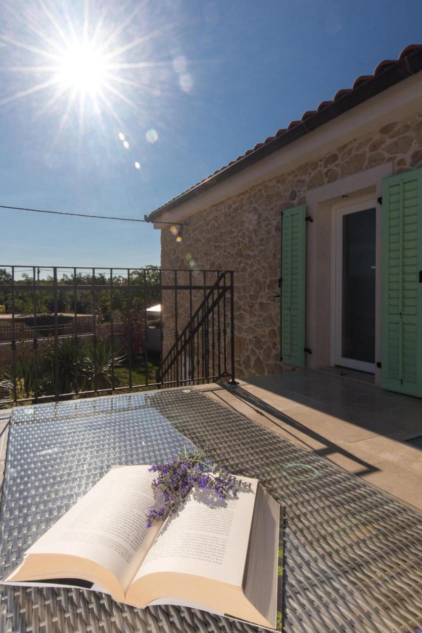 House Misto Villa Dobrinj Exterior photo